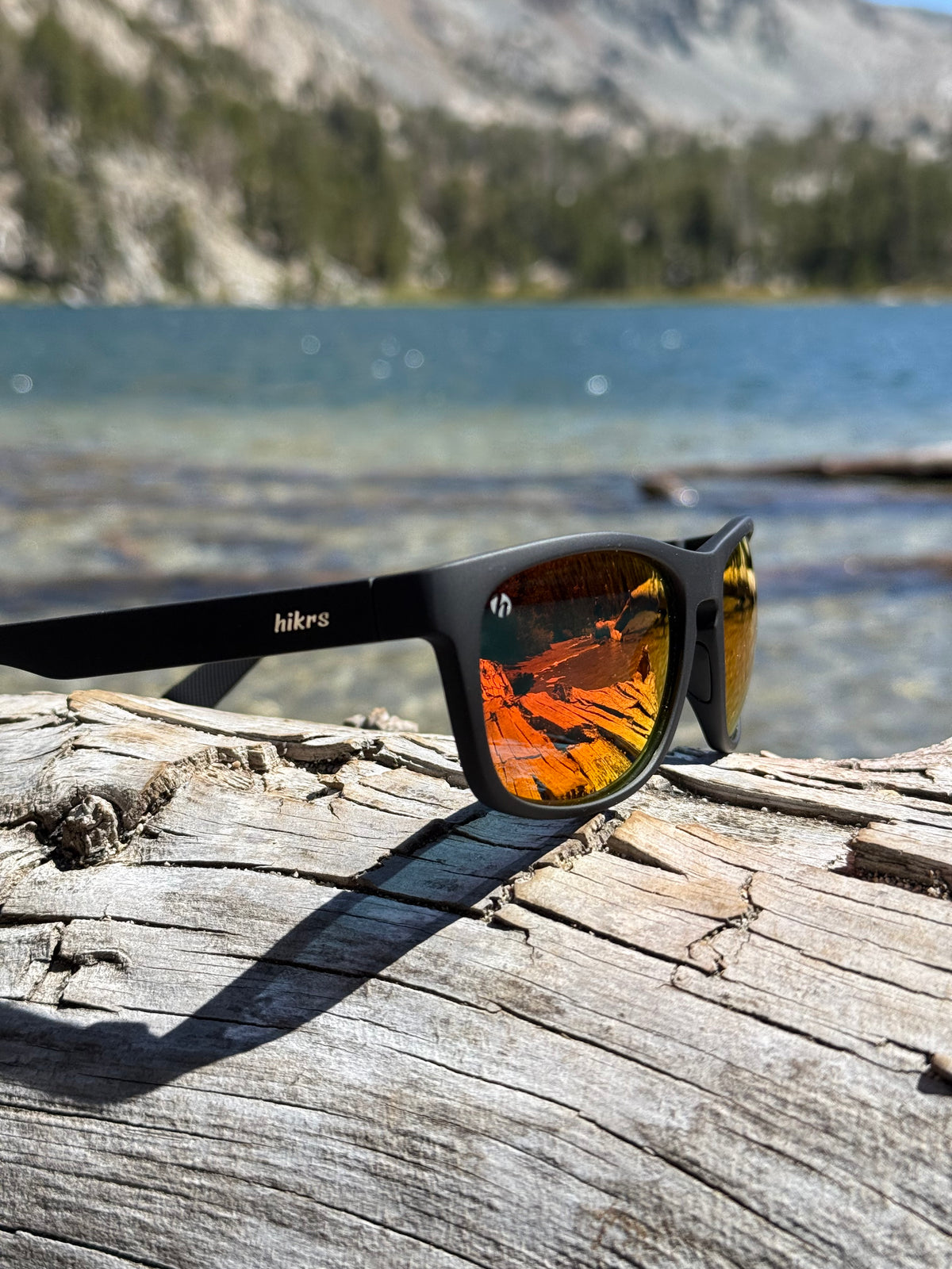 Canyon - Black Obsidian & Firefall Red