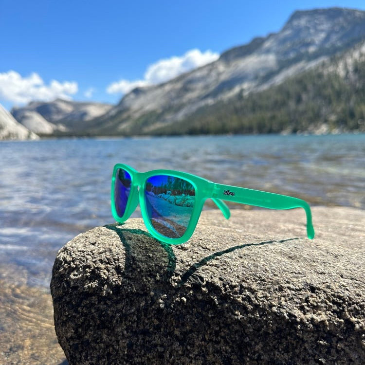 Daypack - Lush Green & Glacier Blue – Hikrs Sunglasses